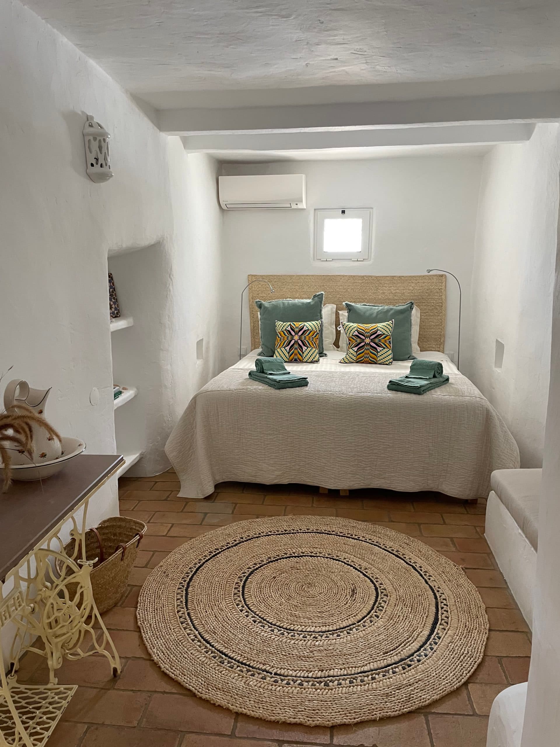 La chambre Le Bain et sa baignoire en tadelakt