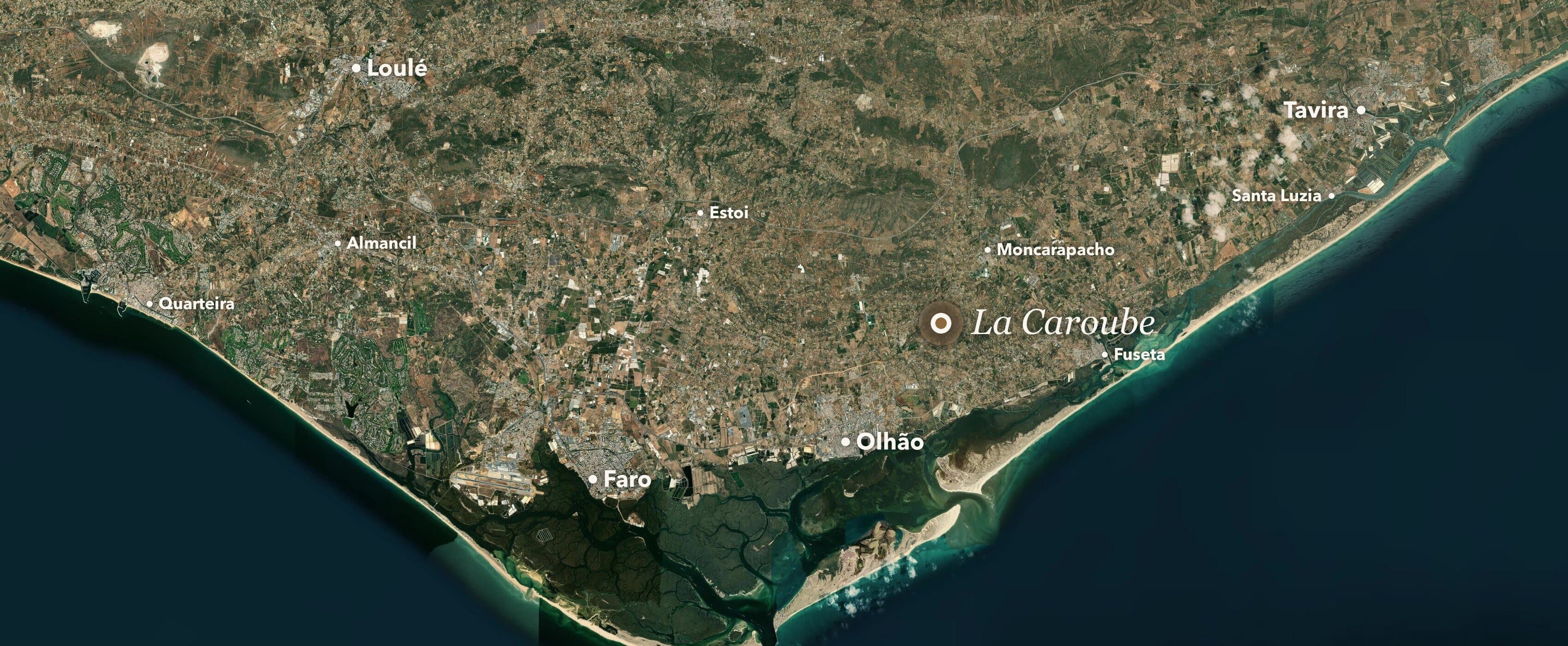 La Caroube sur la carte, entre Faro, Olhão et Tavira — Algarve, Portugal